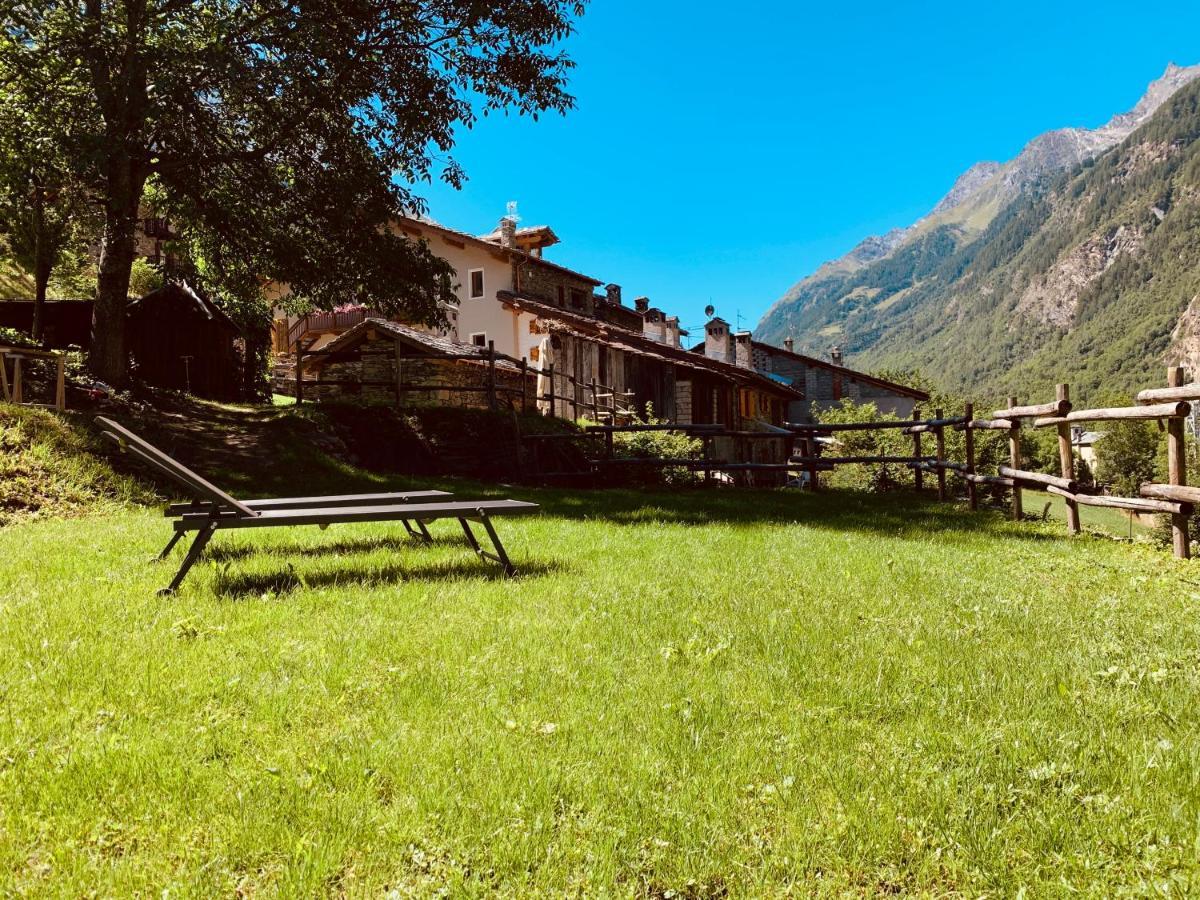 Lo Micho - Le Four Des Alpes Rhemes-Saint-Georges Exterior foto